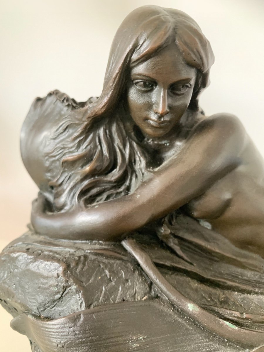 Femme Au Nénuphar  En Bronze Par Milo-photo-2